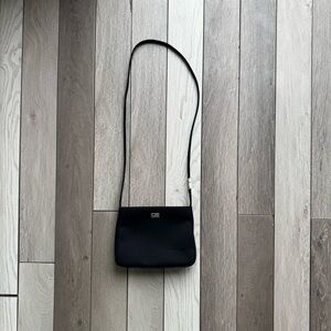 Guess Crossbody Bag Y2k | Excellent Condition